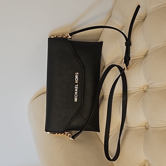 Michael Kors Envelope bag - Picture 1 of 6